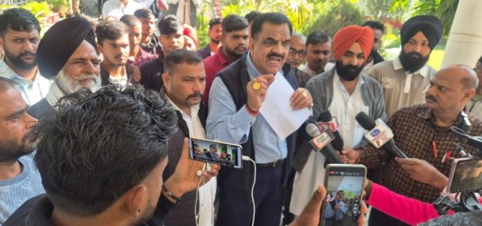 Screenshot_20251118-123743