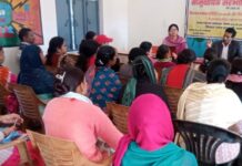 विद्यालय प्रबंधन समिति के प्रशिक्षण का खंड शिक्षाधिकारी ने किया औचक निरीक्षण