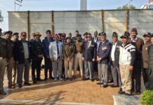 विजय दिवस पर वीर शहीदों को श्रद्धांजलि