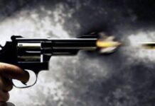 पार्षद व भाजपा नेता ने देर रात युवक की गोली मारकर हत्या कर दी