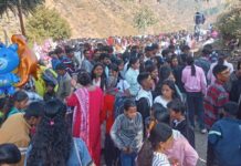 महाशिवरात्रि पर्व पर छोटा कैलास पहुंचे डेढ़ लाख श्रद्धालु