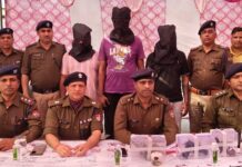 कालाढूंगी क्षेत्र में फायरिंग करने वाले तीन आरोपी गिरफ्तार, दो पिस्टल और एक तमंचा बरामद