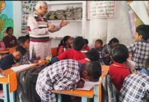 सांवल्दे में भाषा कार्यशाला के दूसरे दिन बच्चों ने सीखा कहानी लिखना