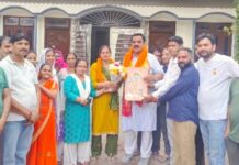 पूर्व विधायक राजकुमार ठुकराल का कांग्रेसियों ने किया स्वागत