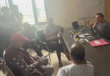 हड़ताली इंजीनियरों ने इस विभाग के डीजीएम का किया घेराव और खरी-खोटी सुनाई, देखें वीडियो