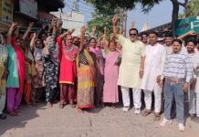 रुद्रपुर में यहां स्मार्ट मीटर का विरोध, पूर्व विधायक मौके पर टीम वापस लौटी