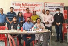 जिला विधिक सेवा प्राधिकरण के मेडिकल कैंप में 150 रोगियों का उपचार कर दवा बांटी