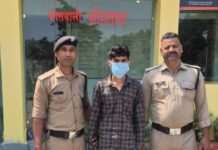 पुलिस ने नाबालिग को बरामद कर अपहरणकर्ता को गिरफ्तार किया