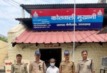 मुखानी क्षेत्र में स्कूटी की डिग्गी से दो लाख रुपये पार करने वाला यूपी का शातिर गिरफ्तार