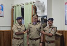 इन दो दरोगाओं को इंस्पेक्टर बनाया, एसएसपी ने लगाए स्टार