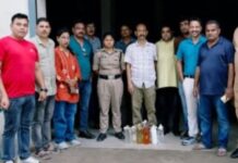 एसटीएफ कुमाऊं ने केमिकल से भरे 108 ड्रमों का जखीरा पकड़ा