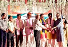 आनंदा एकेडमी में हुआ कालिदास जयंती पर नाटक और “क्रांति गीत-वंदेमातरम्” का भव्य मंचन