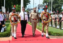 कारगिल विजय दिवस पर शहीदों को याद किया, एसएसपी ने शहीद स्मारक पर पुष्पचक्र अर्पित किए